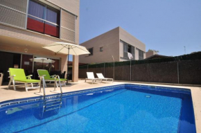 Villa Magnolia para 8 personas 10509 Only Family Complex, Cambrils